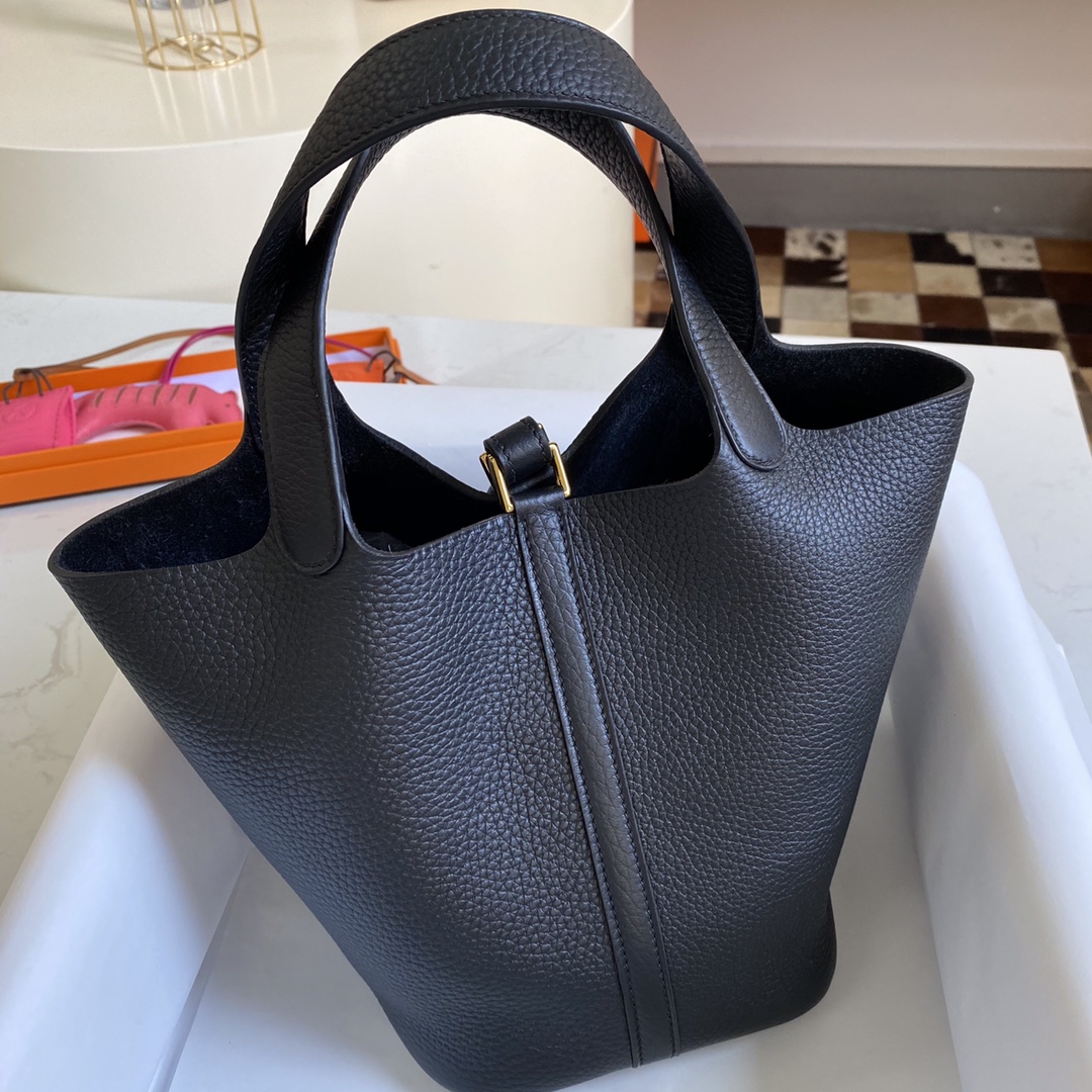 Hermes 18 Picotin