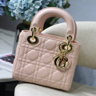 Lady Diro With Lambskin-17*15*8CM